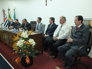 <b>Sesão Solene da entrega do Diploma de Honra ao Mérito ""Zequinha de Abreu"</b>