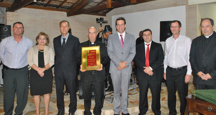 Câmara Municipal entregou Título de Cidadania Santarritense ao Arcebispo Dom Moacir