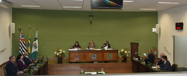 Câmara Municipal realizou a 8ª Sessão Ordinária