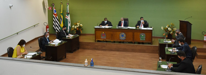 18ª SESSÃO ORDINÁRIA