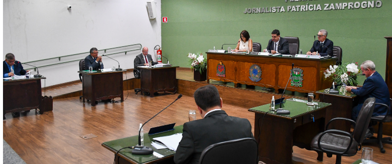 3ª sessão ordinária e 8ª e 9ª sessões extraordinárias são realizadas na Câmara Municipal